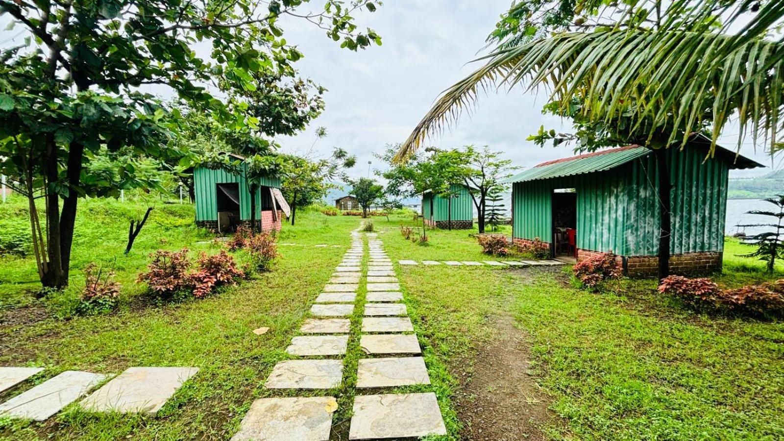 Hotel Mauli Agro Farm Dam View Resort Сатара Екстериор снимка